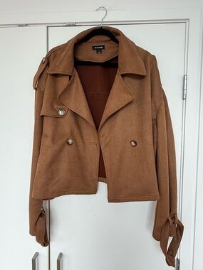 PrettyLittleThing Brown Cropped Trench Coat